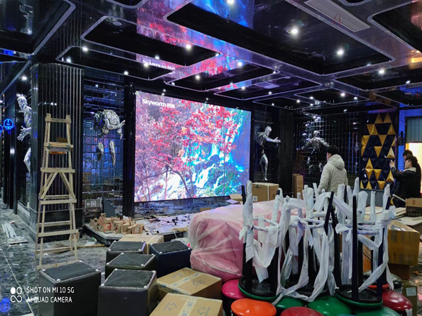 夷陵室内P2.5全彩显示屏